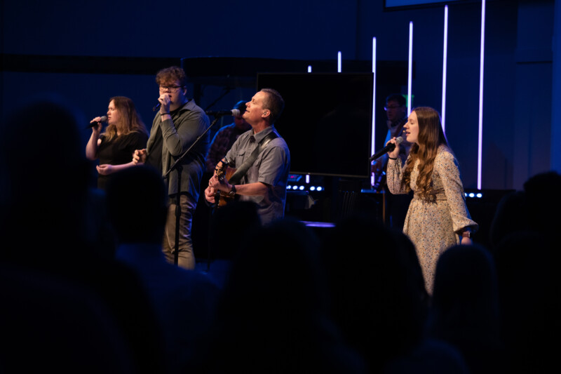 Worship sing